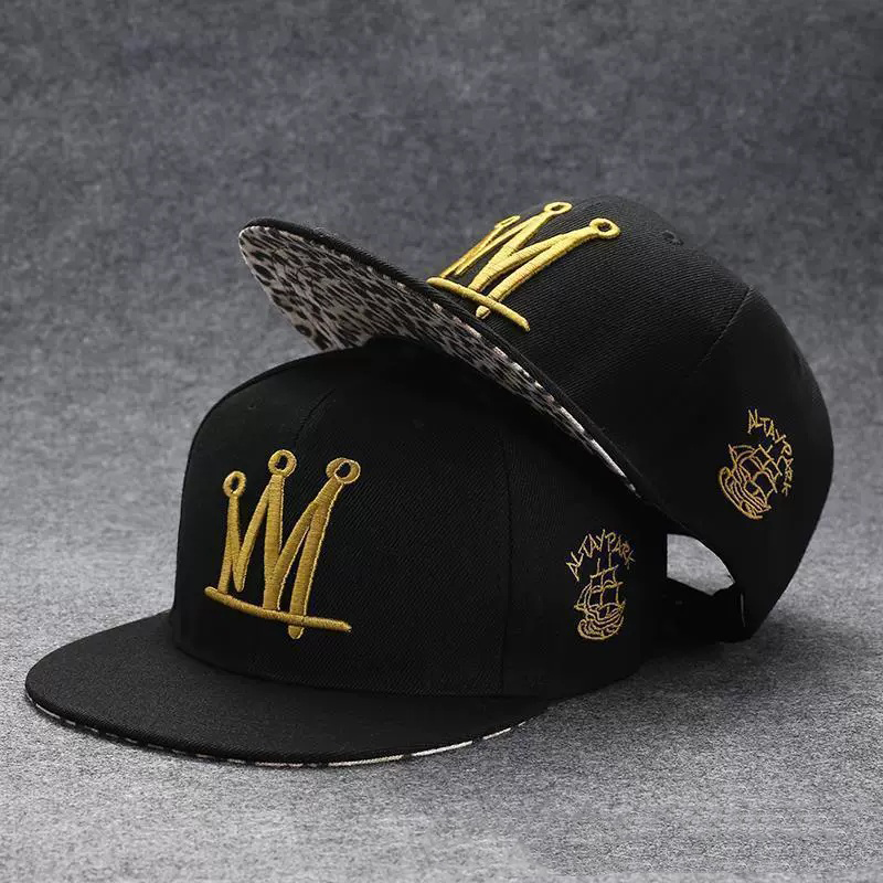 Cappello alla Moda con Visiera - Snapback Hat Flat recensione e prezzo